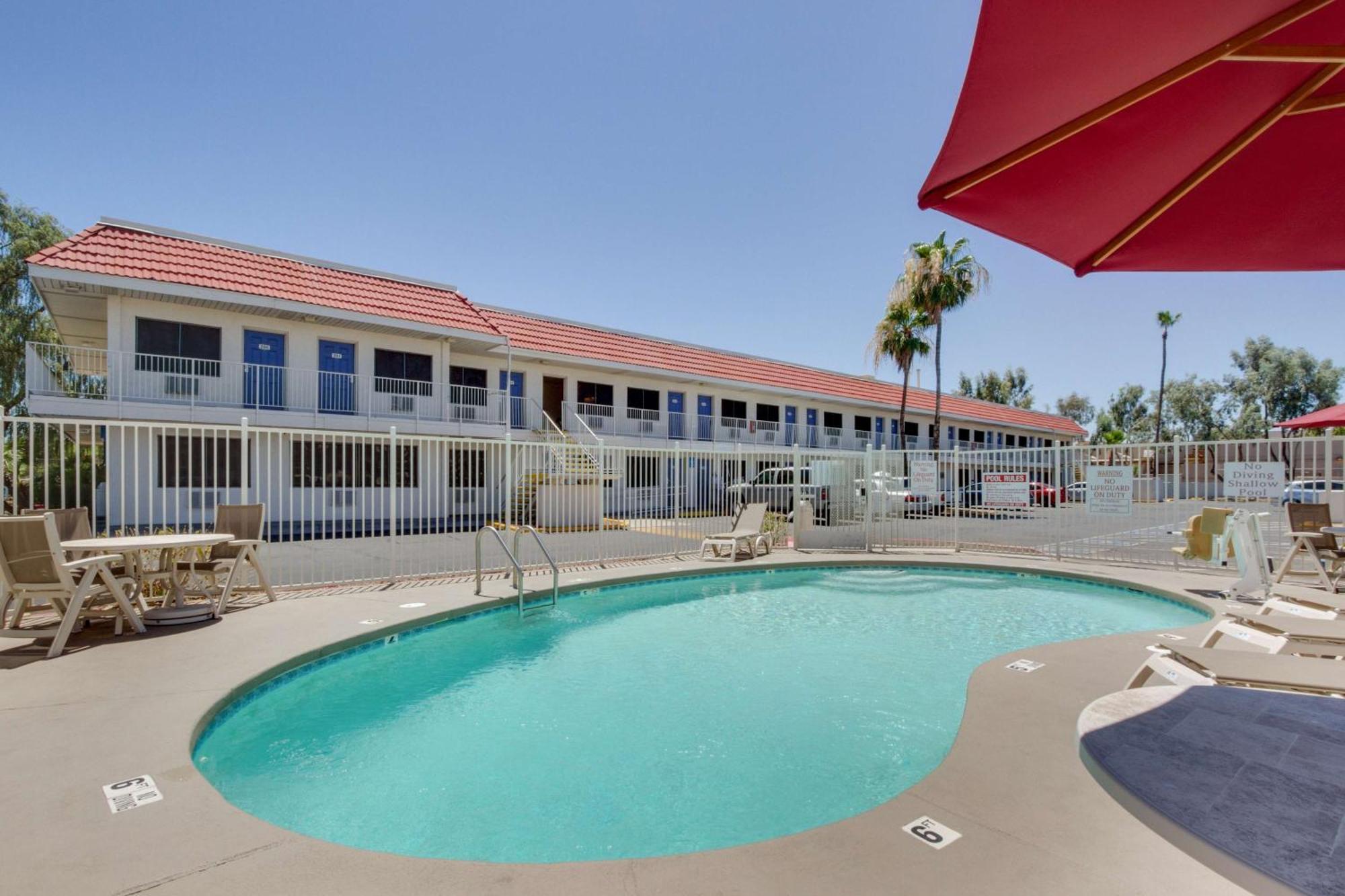 Motel 6-Tempe, Az - Broadway - Asu מראה חיצוני תמונה