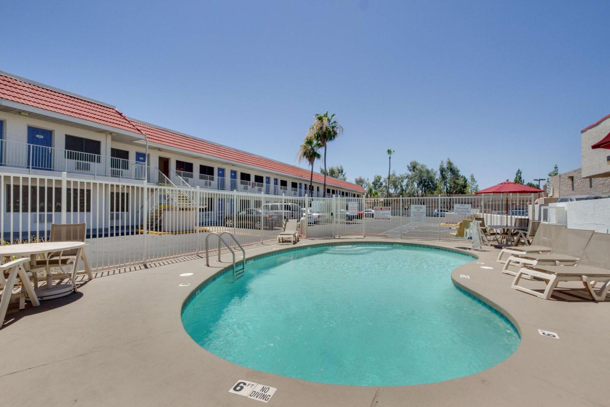 Motel 6-Tempe, Az - Broadway - Asu מראה חיצוני תמונה