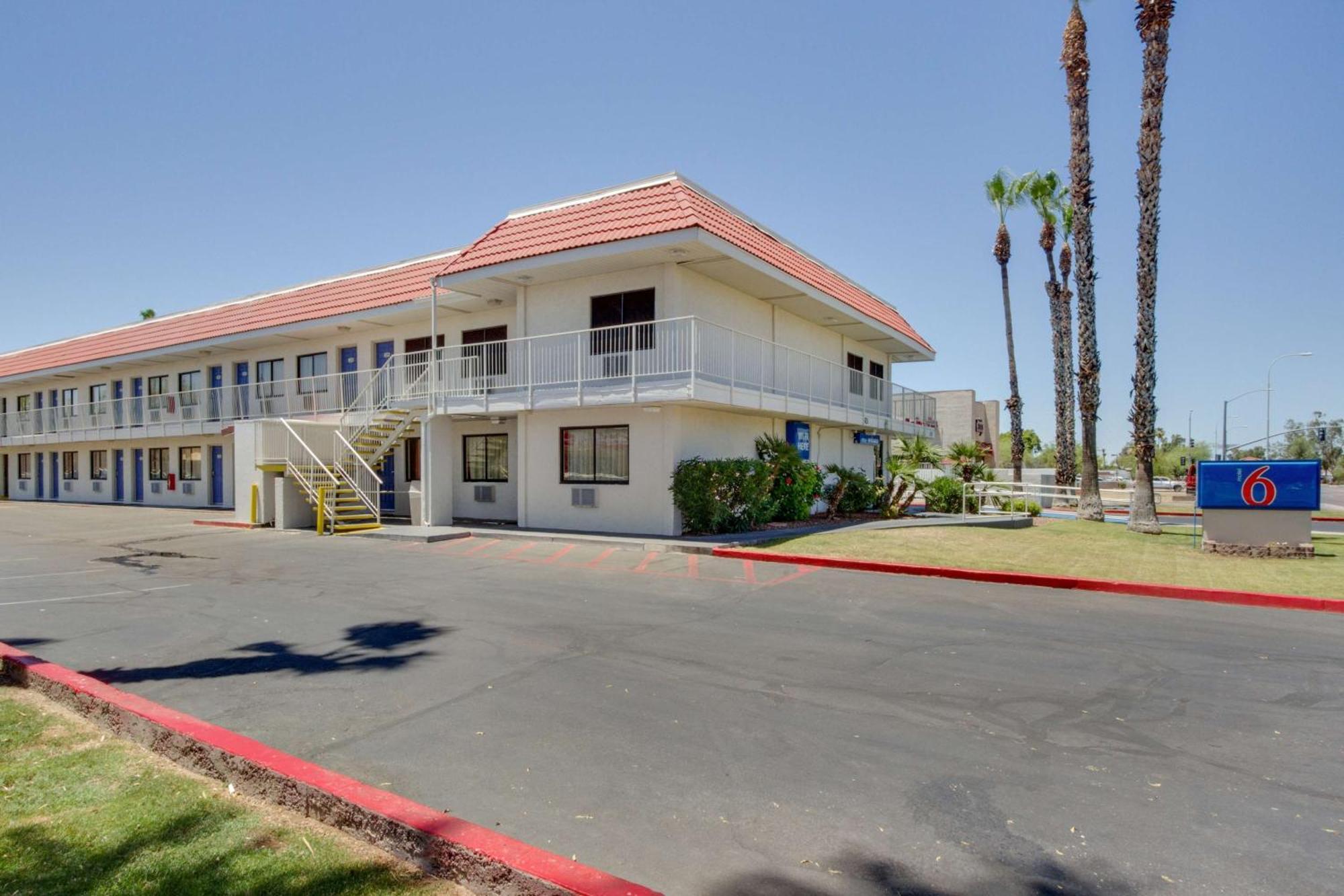 Motel 6-Tempe, Az - Broadway - Asu מראה חיצוני תמונה