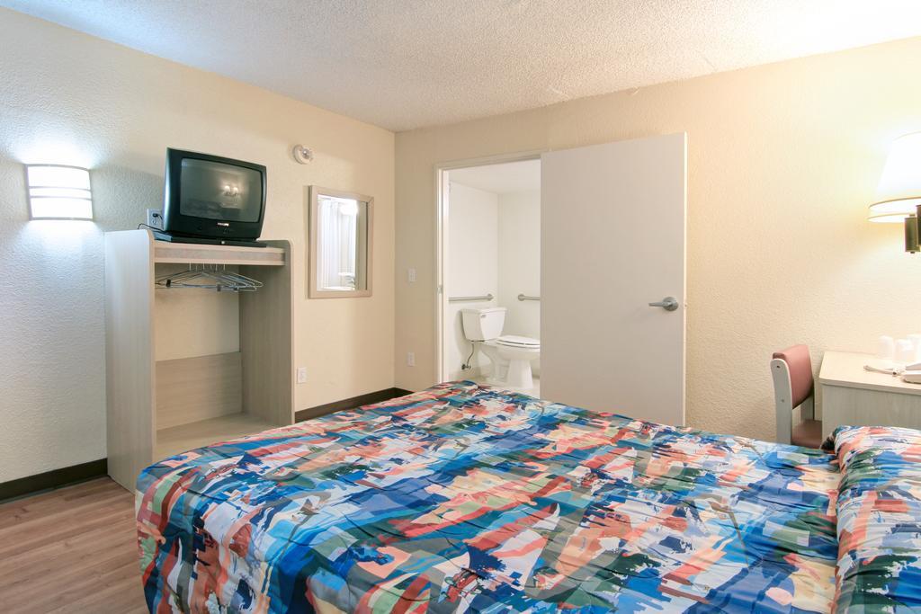 Motel 6-Tempe, Az - Broadway - Asu מראה חיצוני תמונה