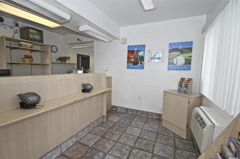 Motel 6-Tempe, Az - Broadway - Asu מראה פנימי תמונה